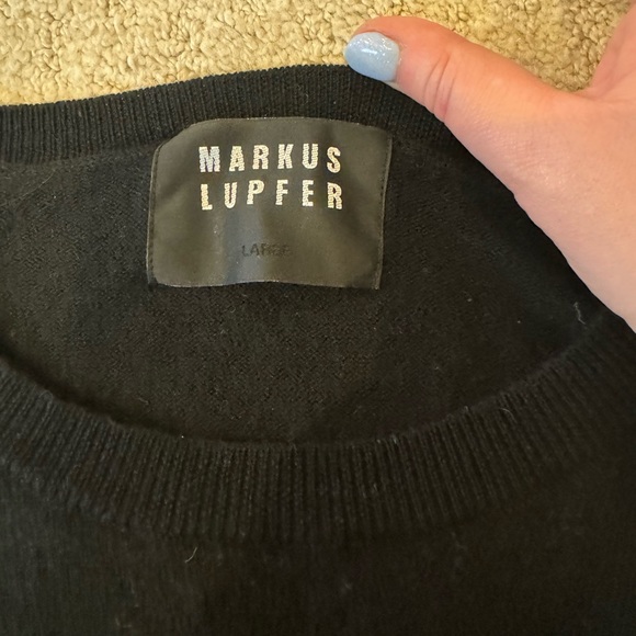 Natalie Velvet Lip Relaxed-Fit Jumper Large - Picture 3 of 9